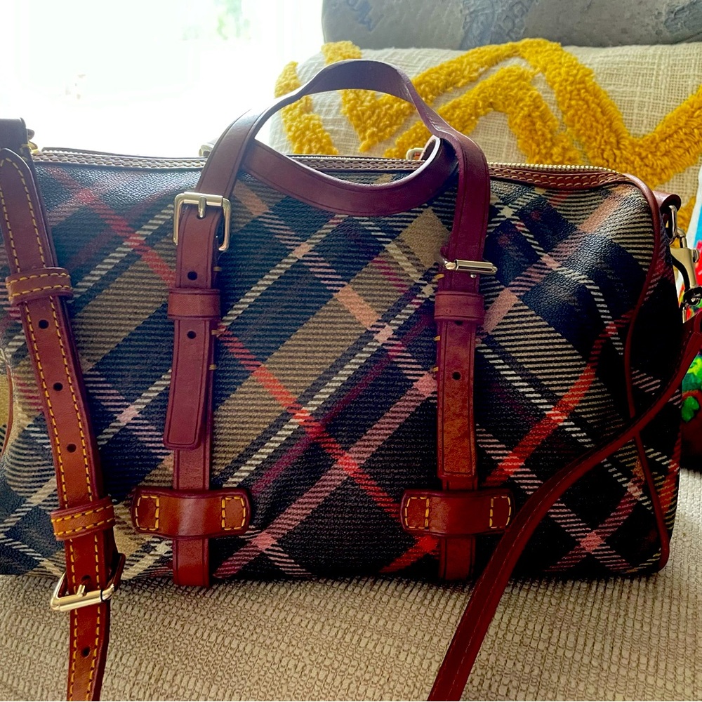 Dooney & Bourke Bag